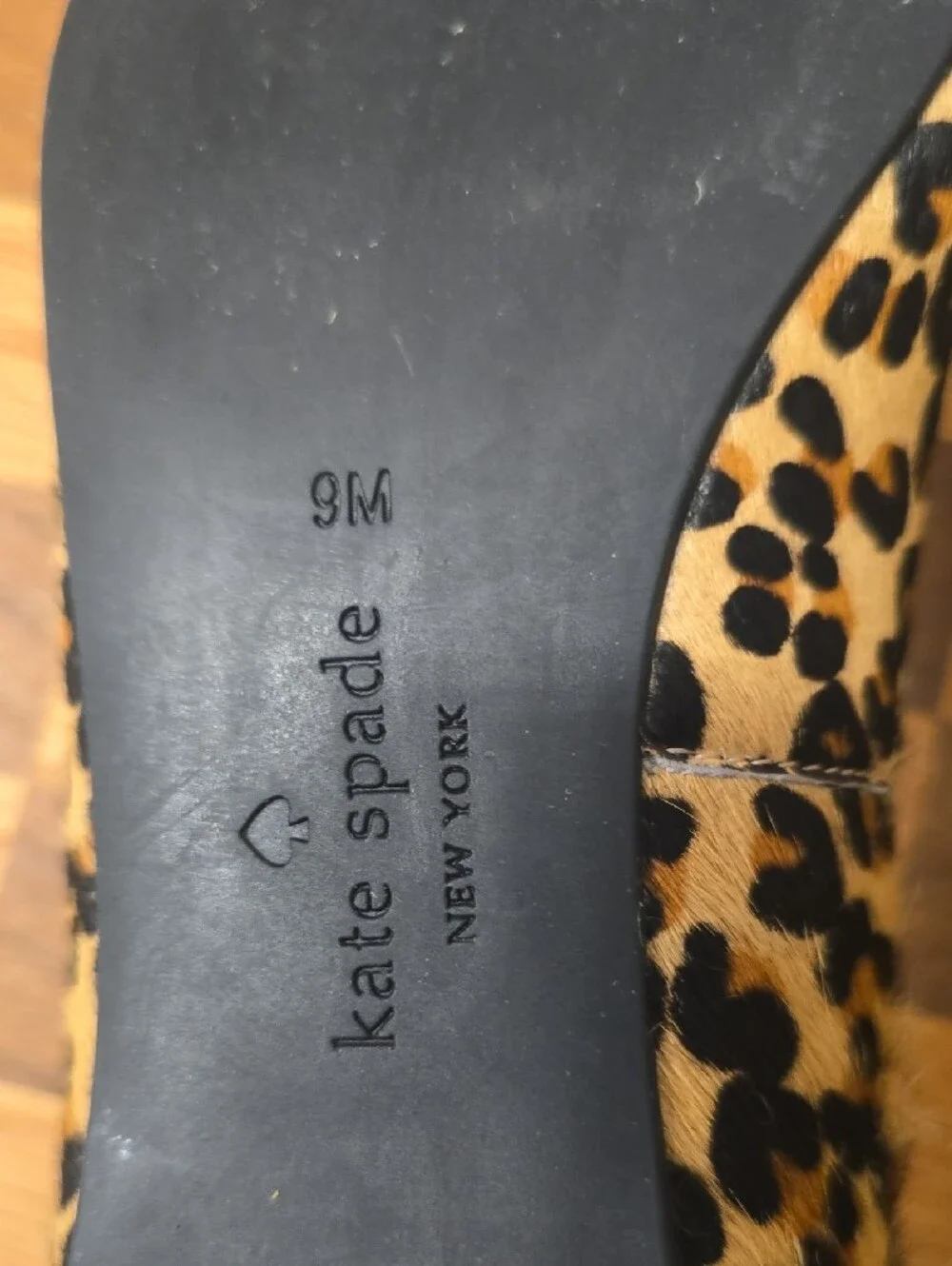 kate spade Size 9 Leopard-Print Pointed Toe Flats with Black Bow Accent
